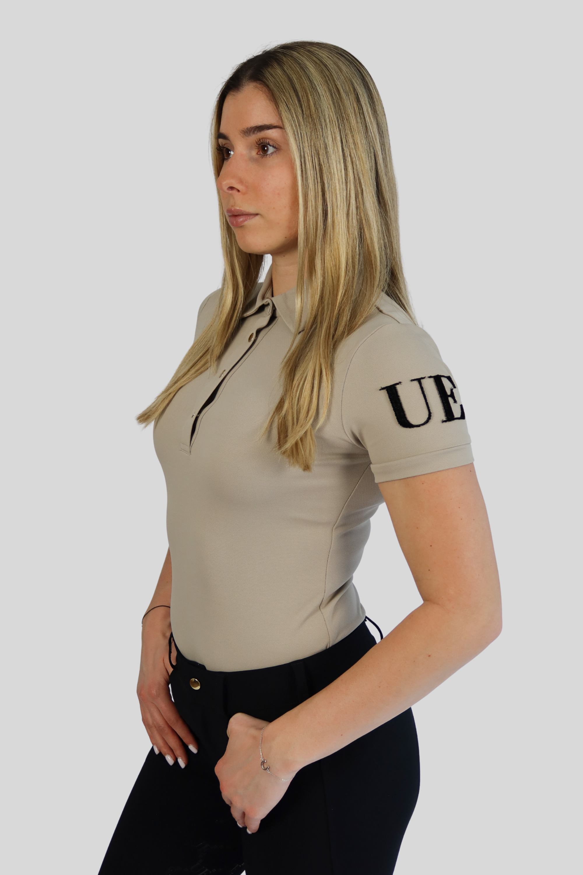 Polo brodé distinctif pour femmes